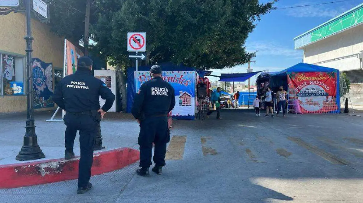 Cierre vialidades tianguis La Paz